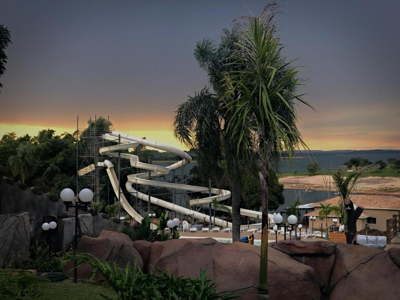 Sunset Thermas Park Paranapanema Ngoại thất bức ảnh